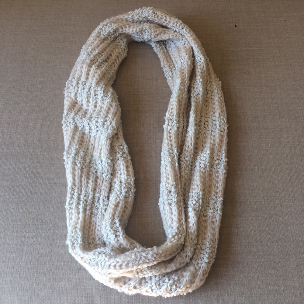Double Loop Scarf